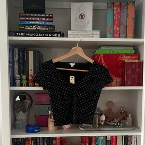 3/$30 BNWT garage polka dot cropped tshirt size XS